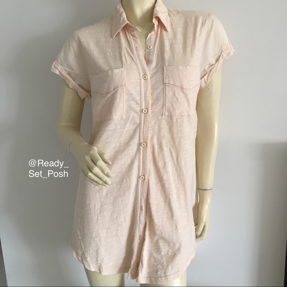 🔴 Levi's short sleeved button down shirt dress